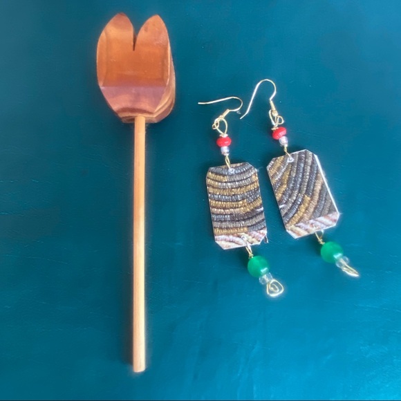 AMELIA PASTICHE DESIGN tulip bouquet handmade earrings ooak - Picture 7 of 7